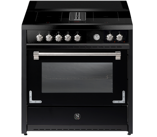 cucina in acciaio con cappa integrata